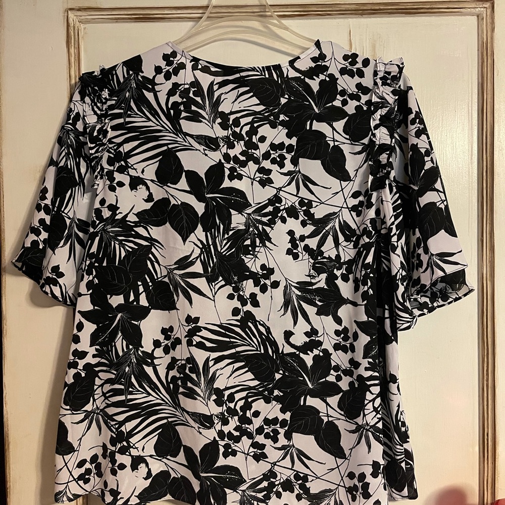 Blouse - Picture 3 of 4